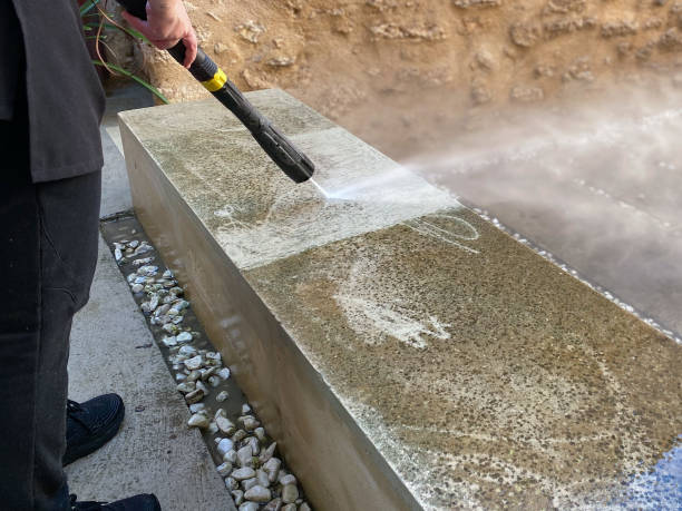 Why Choose Our Certified Pressure Washing Experts for Your Project Needs in Nashville, IL?